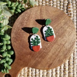 Handmade plant dangle earrings